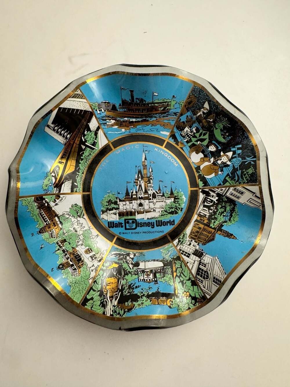 Vintage Walt Disney World The Magic Kingdom Souvenir Dish